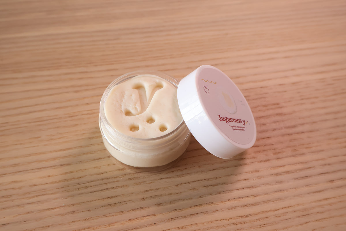 Pouch Safari